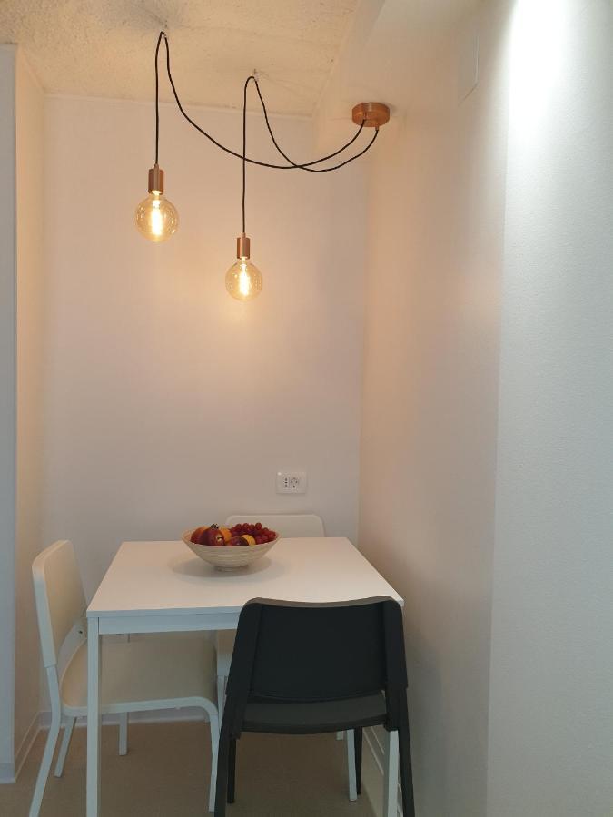 Apartments With A Parking Space Valbandon, Fazana - 7296 Stinjan ภายนอก รูปภาพ