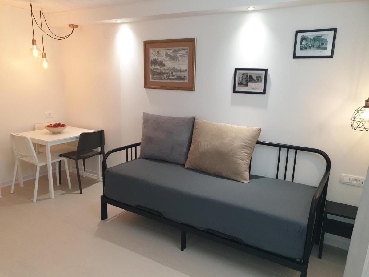 Apartments With A Parking Space Valbandon, Fazana - 7296 Stinjan ภายนอก รูปภาพ