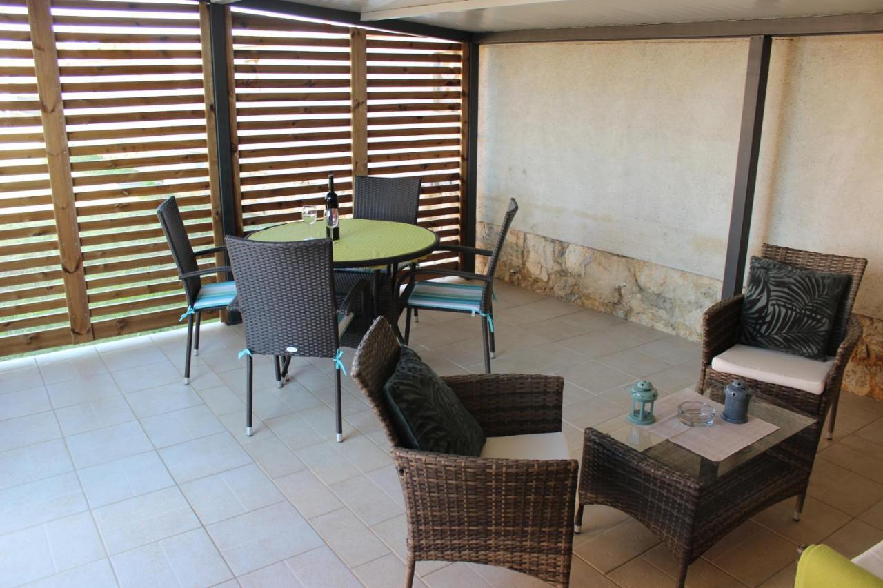 Apartments With A Parking Space Valbandon, Fazana - 7296 Stinjan ภายนอก รูปภาพ